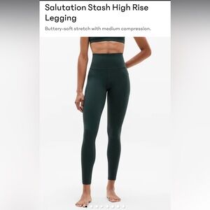 Athleta Salutation Stash Tight